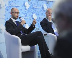 Arseniy Yatsenyuk