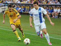 Playing moment of match