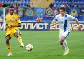 Playing moment of match