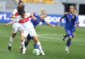 Playing moment of match