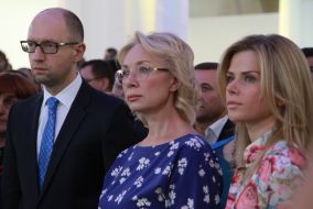 Arseniy Yatsenyuk, Lyudmila Denisova and Tatyana Donets