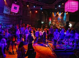 Spectators at the festival "GogolFest 2014"