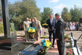 Opening of memorial board