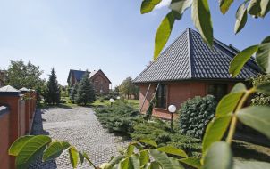 Дом скандального экс-ректора Петра Мельника