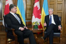 Petr Poroshenko and Stephen Harper