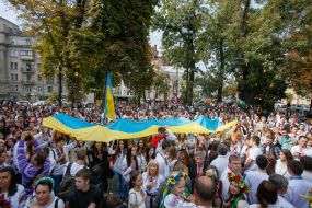 14-ый Мегамарш в вышиванках 