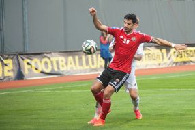 Playing moment of match