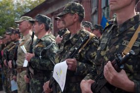 Soldiers of the 37th Battalion of territorial defense