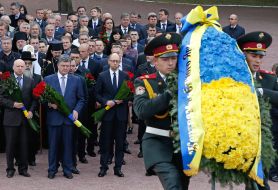Laying flowers ceremony