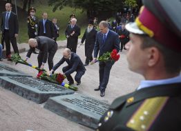 Laying flowers ceremony