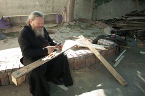 Repair in a military hospital