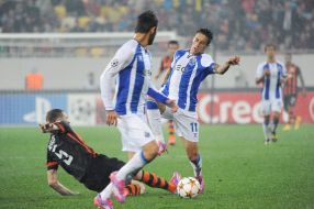 Cristian Tello and Aleksandr Kucher