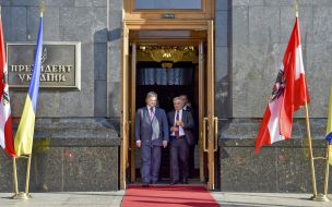 Petr Poroshenko and Werner Faiman