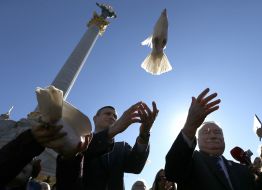 Vitaliy Klichko and Lech Walesa