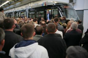 Виталий Кличко на территории предприятия «Электронтранс»