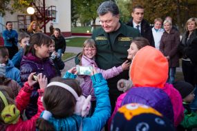 Петр Порошенко во время проверки готовности пограничных подразделений