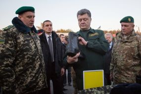 Петр Порошенко во время проверки готовности пограничных подразделений