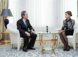 Marina Poroshenko and Tichi Sakata