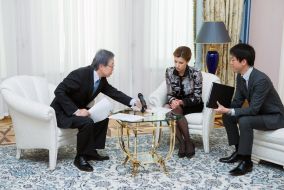 Marina Poroshenko and Tichi Sakata