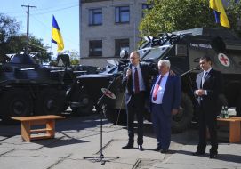 Arseniy Yatsenyuk and Aleksandr Shvets