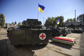 "Mykolayiv armored plant"