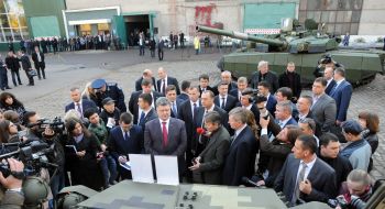 Petr Poroshenko at the plant