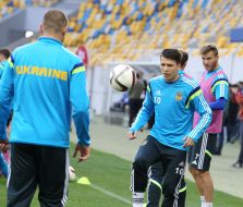Open training of national football team