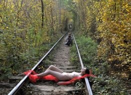 Nude model posing in the Tunnels of Love