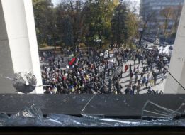Broken window in the Verkhovna Rada