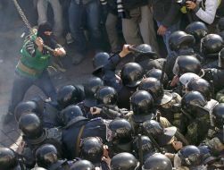 Clashes at Parliament