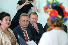 Leonid Kuchma and Andrey Sadovy