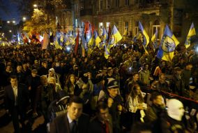 March of Heroes "I Come to You"