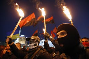 March of Heroes "I Come to You"