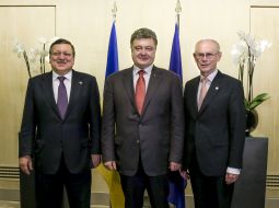 Petr Poroshenko, Herman Van Rompuy and Jose Manuel Barroso