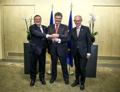 Petr Poroshenko, Herman Van Rompuy and Jose Manuel Barroso