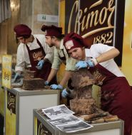 Конкурс на найкращу фігуру з шоколаду