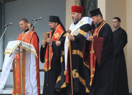 The priests of different faiths have served requiem