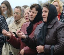 Participants of memorial events