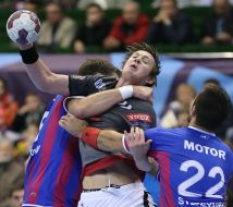 Playing moment of match