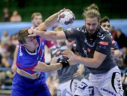 Playing moment of match