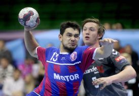 Playing moment of match