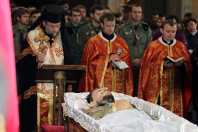 Труна з тілом Віктора Гурняка