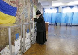 Voting in parliamentary elections 2014