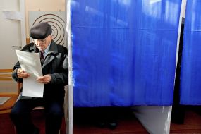 Voting in parliamentary elections 2014