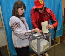 Voting in parliamentary elections 2014