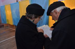 Voting in parliamentary elections 2014