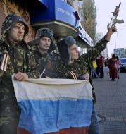 Акція-флешмоб "Купуєш в "Спортмастере"- фінансуєш вбивць"