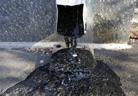 The oldest Kiev cinema "Zhovten" was set on fire