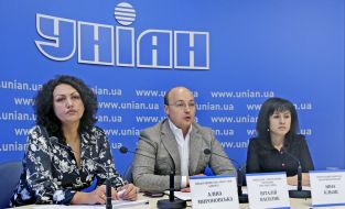 Алина Мироновская, Виталий Василик и Нина Кльоц