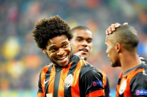 Luiz Adriano and Douglas Costa